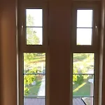 Sunnyside Villa