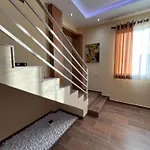 Sunnyside Villa Durrës