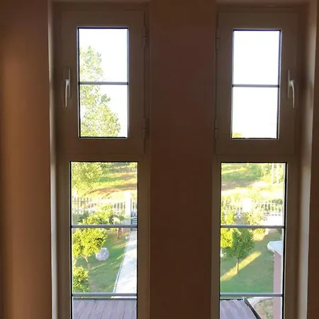 Sunnyside Villa