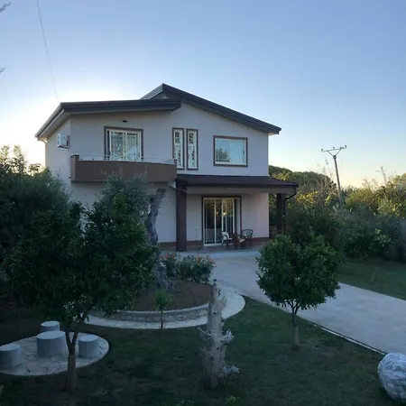 Sunnyside Private Riverside *