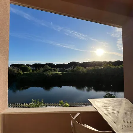 Sunnyside Private Riverside Villa Draç