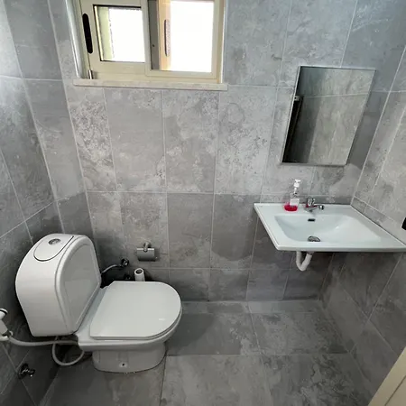 Villa Sunnyside Private Riverside Durrës